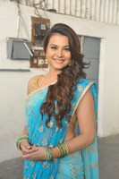 Naziya Saree Stills